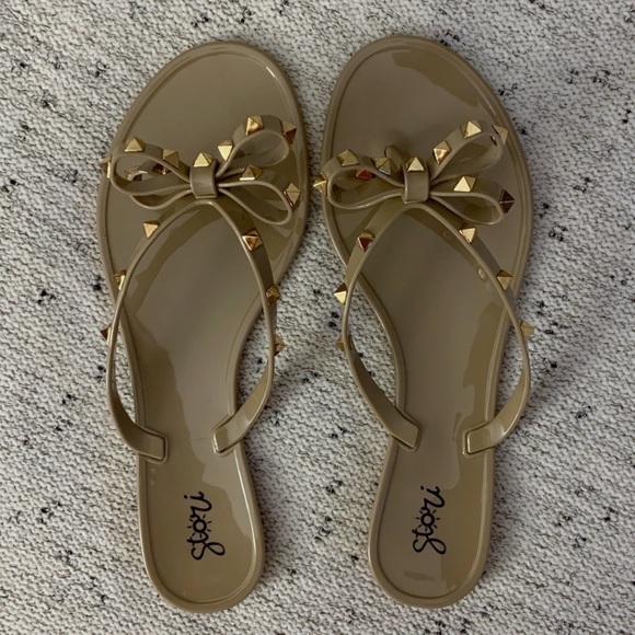 Stori Shoes - NWT Studded Jelly Flip Flop/Sandal